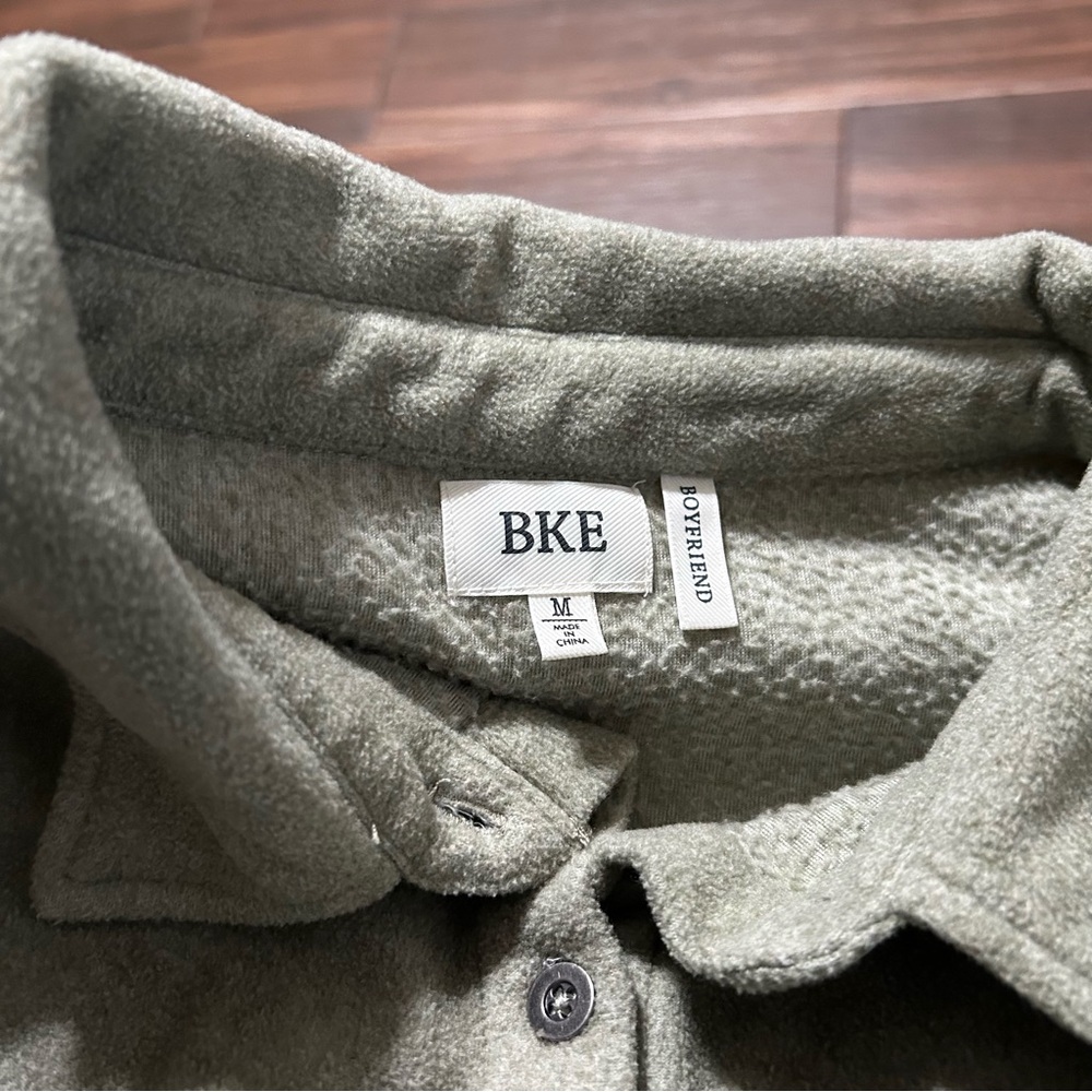 BKE Women’s Shirt Sweater Jacket‎ Shacket M Marled Green Fleece Soft Boyfriend - Picture 10 of 11